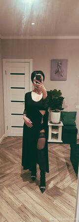Миниатюра Индивидуалка Мира необычная. Центр Фотография 